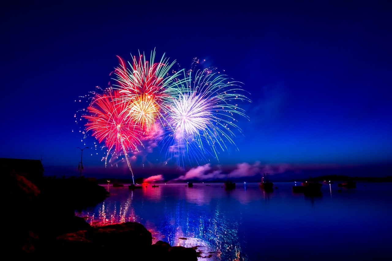 五月新店开业祝福语，开启美好新篇章，祝福满载启航！